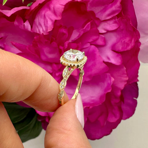 1 ct Classic V Style 4 Prong Solitaire Ring - 10k White Gold