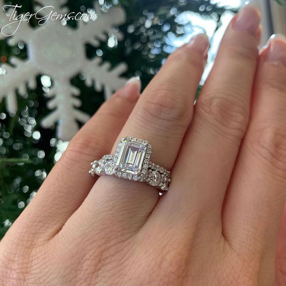 2 ctw Emerald Halo Ring - 30% off Final Sale, Sz 4, 5, 9, 10