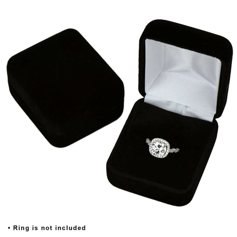 1.5 ct Classic V Style 4 Prong Half Eternity Solitaire Set