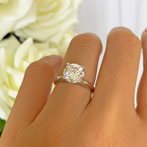 1 ct Classic V Style 4 Prong Solitaire Ring - 10k White Gold