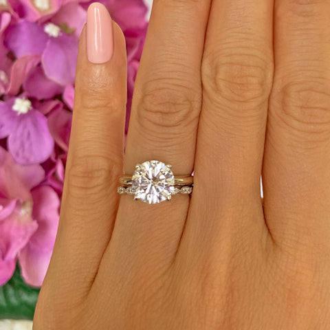 3 ct Classic V Style 6 Prong Solitaire Ring