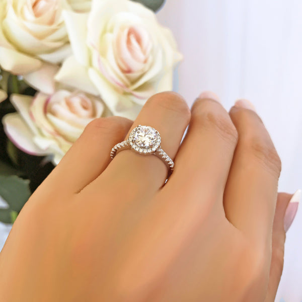 1.5 ctw Classic Round Halo Ring