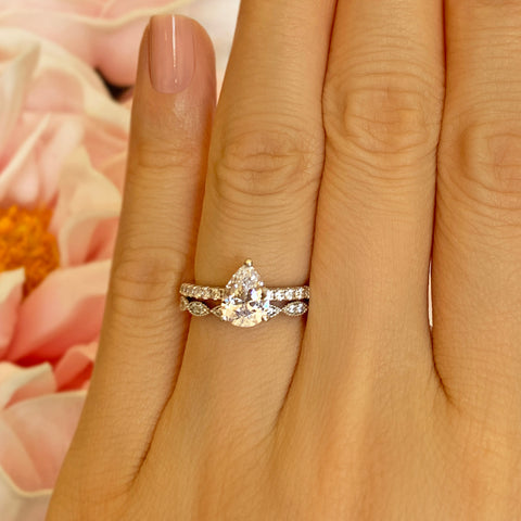 1.5 ctw Pear Accented Solitaire Art Deco Set