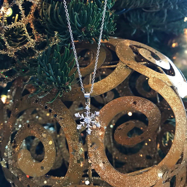 7 Stone Classic Snowflake Necklace