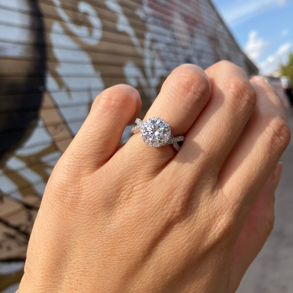 2.25 ctw Round Twisted Halo Ring