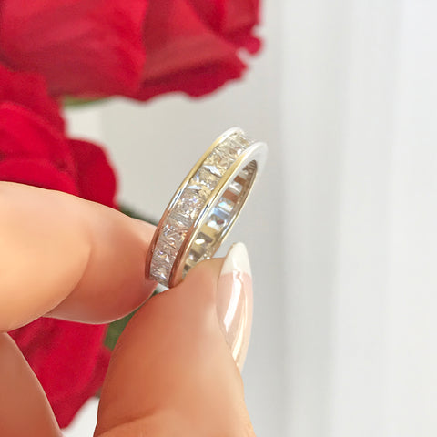 1/4 ctw Princess Art Deco Engraved Eternity Band