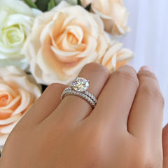 2.25 ctw 4 Prong Round Accented Solitaire Set