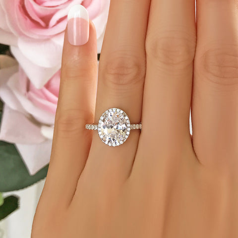 2.5 ctw Pear Halo Ring