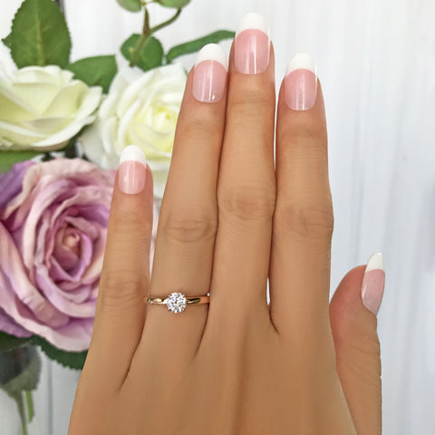 1 ct Classic V Style 4 Prong Solitaire Ring - 10k White Gold