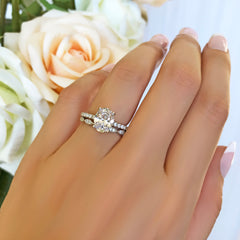2.25 ctw Art Deco Oval Accented Solitaire Set
