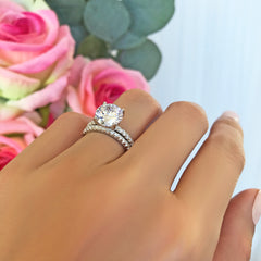 3.25 ctw Round Accented Solitaire Set