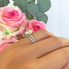 3.25 ctw Round Accented Solitaire Set