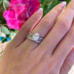 1.25 ctw Oval Accented Swirl Bridal Set