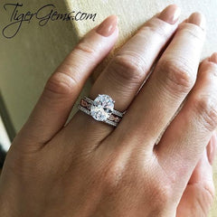 3.25 ctw Oval Accented Solitaire Set
