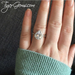 2.5 ctw Pear Halo Ring