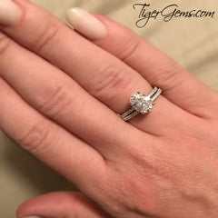 2.25 ctw Oval Accented Solitaire Set