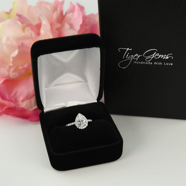 1.5 ctw Pear Halo Ring - 10k Solid White Gold, Sz 7 or 9