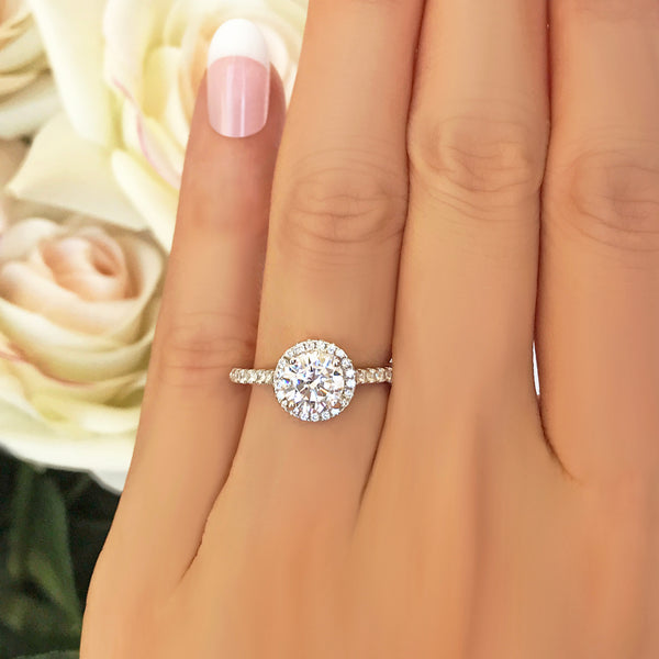 1.5 ctw Classic Round Halo Engagement Ring Tiger Gems