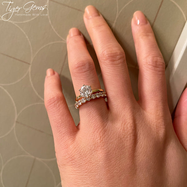 1.5 carat on size 5 finger. Justin, in the future when you're looking for  my engagement… | Wedding rings simple, Beautiful engagement rings, Simple engagement  rings