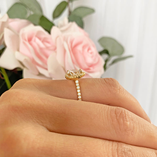 1.5 ctw Pear Halo Ring - Yellow GP