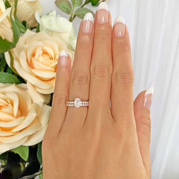 3/4 ctw Oval Accented Solitaire Set - Rose GP