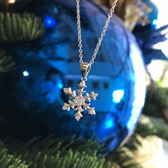 7 Stone Classic Snowflake Necklace