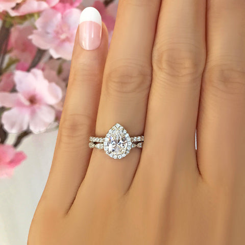 1.5 ctw Oval Half Eternity Halo Set- Rose GP