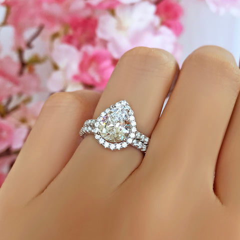 1.2 ct Pear V Style Solitaire Ring