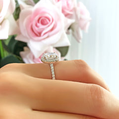 3.25 ctw Oval Halo Ring - 10k Solid White Gold, Sz 8