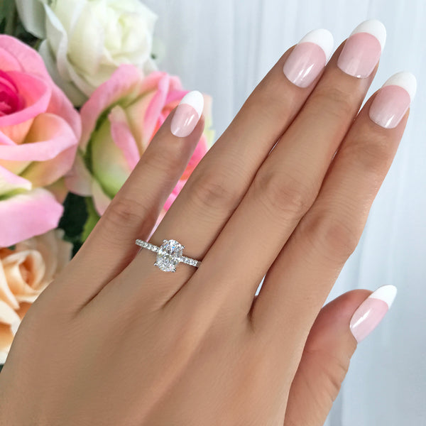 1.25 ctw Oval Accented Ring - 10k Solid White Gold