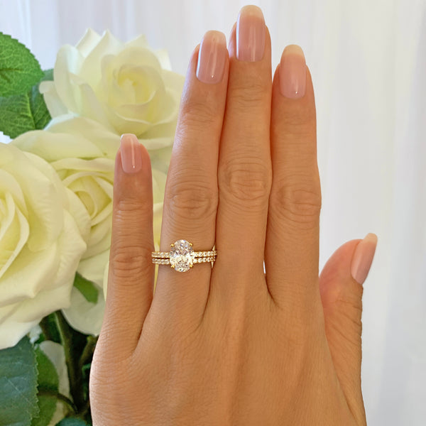 2.25 ctw Oval Accented Solitaire Set - Yellow GP