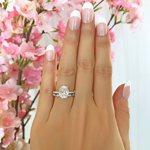 3.25 ctw Art Deco Oval Accented Solitaire Set