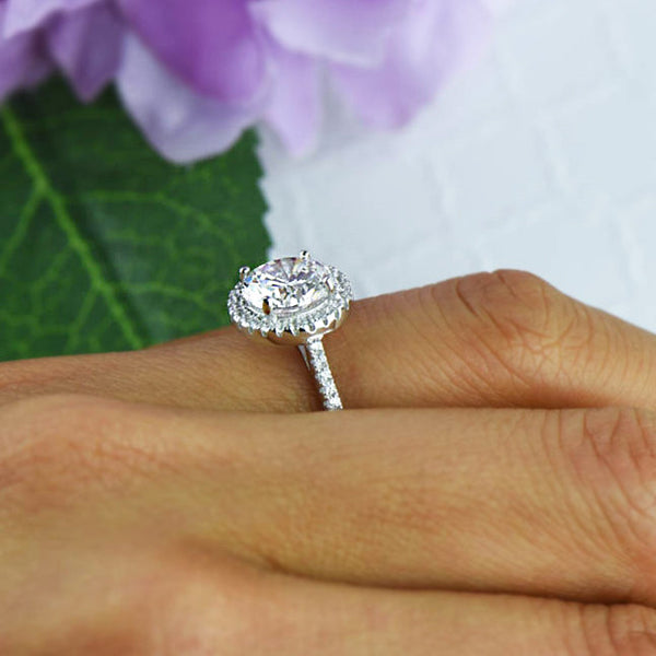 2.25 ctw Classic Halo Ring